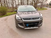 Gebraucht Ford Kuga Titanium 179 PS (131 kW) 2016 Grau SUV