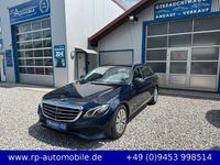 Gebraucht Mercedes E220 194 PS (142 kW) 2018 Cavansitblau  metalliclack Kombi