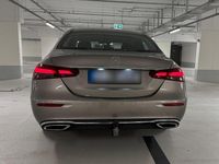 Gebraucht Mercedes E200 160 PS (117 kW) 2021 Silber Limousine