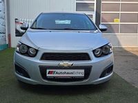 Gebraucht Chevrolet Aveo LT 101 PS (74 kW) 2012 Silber Kleinwagen