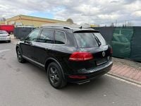Gebraucht VW Touareg 239 PS (175 kW) 2011 Schwarz SUV