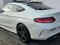 Gebraucht Mercedes C250 AMG 211 PS (155 kW) 2017 Weiß Coupé