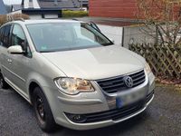 Gebraucht VW Touran 105 PS (77 kW) 2009 Silber Van / Kleinbus