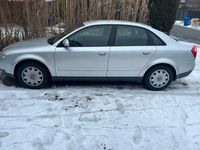 Gebraucht Audi A4 102 PS (75 kW) 2002 Grau Limousine