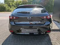Neu Mazda 3 Nagisa 140 PS (102 kW) 2026 Schwarz Limousine