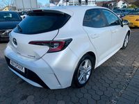 Gebraucht Toyota Corolla Hybrid Team 98 PS (72 kW) 2022 Weiß Limousine