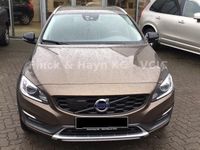 gebraucht Volvo V60 CC D4 Aut. Summum, Fahrerassistenz, Standhzg