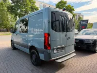 Gebraucht Mercedes Sprinter 143 PS (105 kW) 2020 Grau Van