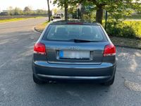 gebraucht Audi A3 8P 1.9 TDI Grau, Xenon, Tempomat, AHK, 8-Fach Bereift