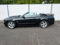Gebraucht Ford Mustang GT 424 PS (311 kW) 2014 Schwarz Cabrio