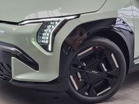 Neu Kia EV3 150 kW (204 PS) 2026 Grün SUV