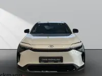Neu Toyota bZ4X 150 kW (204 PS) 2025 Weiß SUV