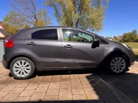 Gebraucht Kia Rio 86 PS (63 kW) 2014 Grau Limousine