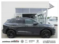 Gebraucht VW Tiguan R-line 193 PS (141 kW) 2024 Grau SUV