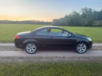 Usado Ford Focus 145 CV (106 kW) 2008 Negro Descapotable