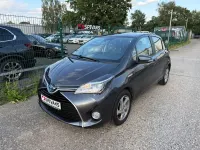 Gebraucht Toyota Yaris Hybrid Edition-S 75 PS (55 kW) 2016 Grau Limousine