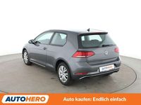 Gebraucht VW Golf VII Comfortline 116 PS (85 kW) 2018 Grau Limousine