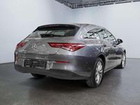 Gebraucht Mercedes CLA250e Shooting Brake 218 PS (160 kW) 2022 Metalliclack mountaingrau (metallic) Kombi