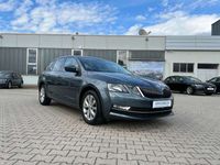 gebraucht Skoda Octavia Combi Style 1.6 TDI DSG *Navi Leder ACC*