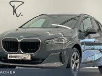 Gebraucht BMW 220 Active Tourer 156 PS (114 kW) 2025 Grau Van / Kleinbus