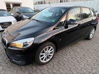 Gebraucht BMW 225 Advantage 136 PS (100 kW) 2018 Schwarz Kombi