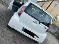 Gebraucht Daihatsu Sirion 70 PS (51 kW) 2007 Weiß Kleinwagen
