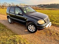 Gebraucht Mercedes ML430 272 PS (200 kW) 2000 Blau SUV