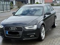 Second-hand Audi A4 143 CP (105 kW) 2012 Negru Break