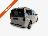 Gebraucht Ford Tourneo Connect Titanium 122 PS (89 kW) 2023 Frozen white Van / Kleinbus