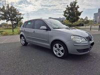 Gebraucht VW Polo Edition 80 PS (58 kW) 2009 Grau Kleinwagen