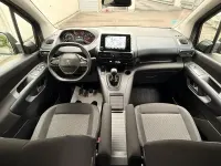 Gebraucht Peugeot Rifter Allure 131 PS (96 kW) 2023 Grau Van / Kleinbus