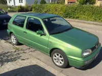 Gebraucht VW Golf III 75 PS (55 kW) 1997 Grün Kleinwagen