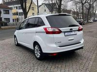 Gebraucht Ford Grand C-Max 125 PS (91 kW) 2019 Frostweiß Van / Kleinbus
