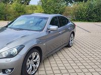 Gebraucht Infiniti M30 Premium 238 PS (175 kW) 2012 Silber Coupé