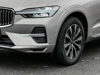 Gebraucht Volvo XC60 Plus 197 PS (144 kW) 2023 Grau SUV