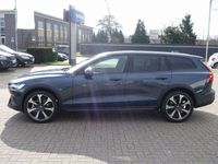 gebraucht Volvo V60 CC Plus B4 AWD AHK/Pano/360°/Hzng