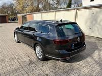 Gebraucht VW Passat 190 PS (139 kW) 2020 Grau Kombi