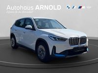 Gebraucht BMW iX1 Performance 200 kW (272 PS) 2022 Alpinweiß uni SUV