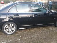 Gebraucht Mercedes 220 Avantgarde 2011 Schwarz Limousine