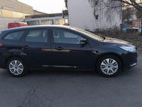 Gebraucht Ford Focus Trend 101 PS (74 kW) 2018 Blau Limousine