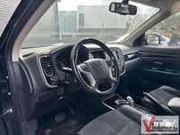 Gebraucht Mitsubishi Outlander P-HEV Edition 121 PS (88 kW) 2015 Schwarz SUV