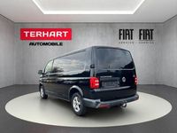 Gebraucht VW T6 102 PS (75 kW) 2016 Deep black perleffekt (metallic) Van