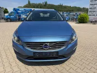 Gebraucht Volvo V60 Kinetic 114 PS (83 kW) 2015 Power blue / metallic Kombi