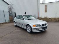 gebraucht BMW 328 328i*1.Hand*Sportfahrwerk*17 Zoll Alufelgen*PDC/H*