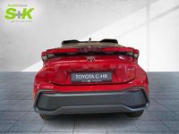 Neu Toyota C-HR 181 PS (133 kW) 2025 Karminarot metallic / dach schwarz (rot) SUV