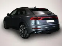 Gebraucht Audi Q8 Design 286 PS (210 kW) 2026 Manufacturer SUV