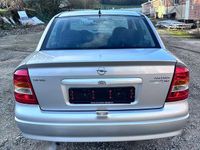 Second-hand Opel Astra 75 CP (55 kW) 1999 Argintiu Berlinǎ