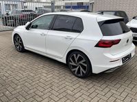 Gebraucht VW Golf VIII Active 150 PS (110 kW) 2022 Weiß Limousine