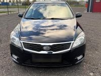 Usado Kia Ceed Vision 90 CV (66 kW) 2011 Negro Utilitario
