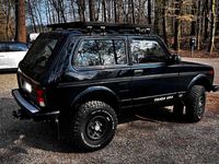 Gebraucht Lada Taiga 83 PS (61 kW) 2016 Grün SUV